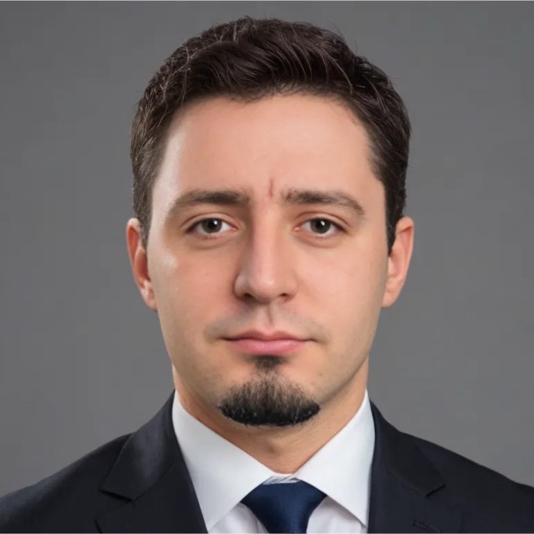 Ayhan Sipahi